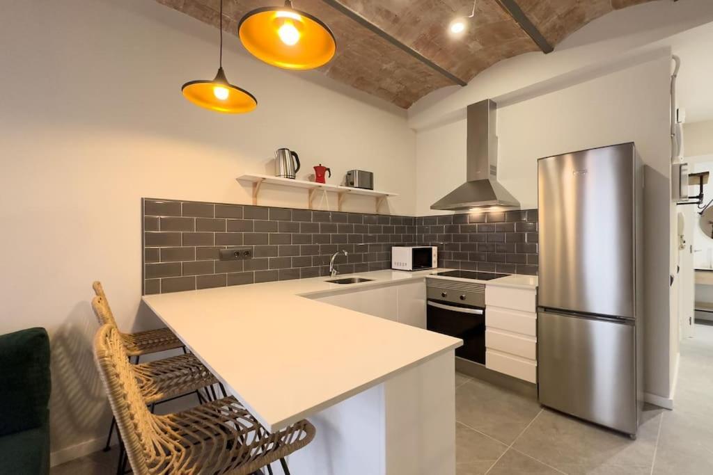 Appartamento Bebarceloner Sants - 2 Bedrooms Barcellona
