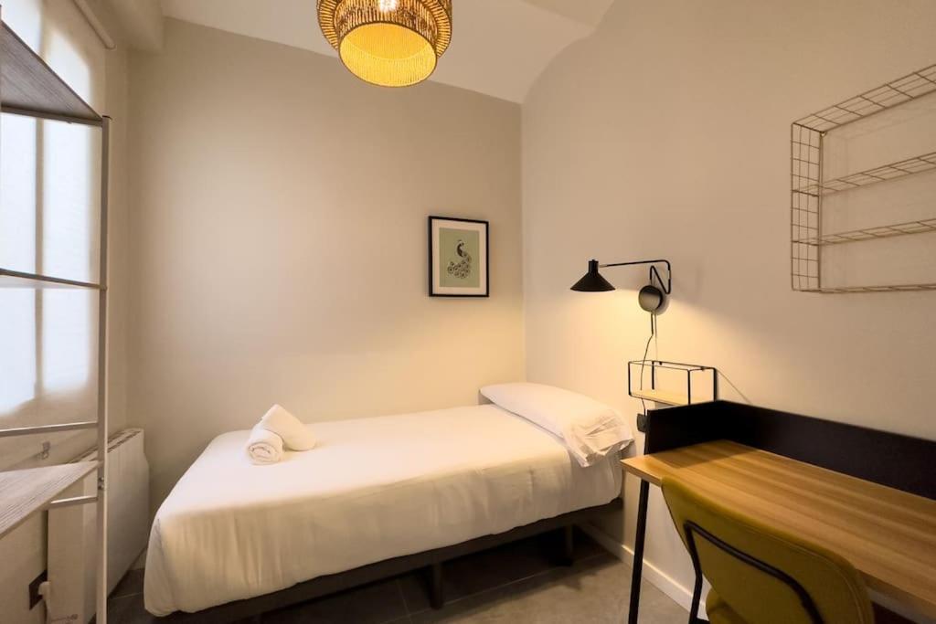 Appartamento Bebarceloner Sants - 2 Bedrooms *